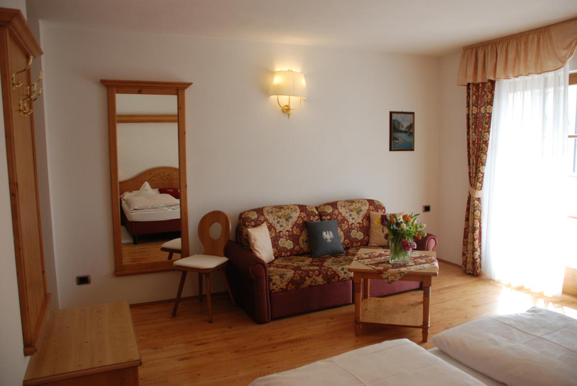 Hotel Flora Sëlva Buitenkant foto